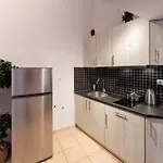 Drakatos Apartment *
